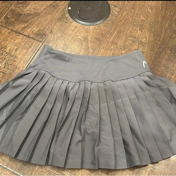Head Gray Pleated Women's Skirt - Picture 1 of 4